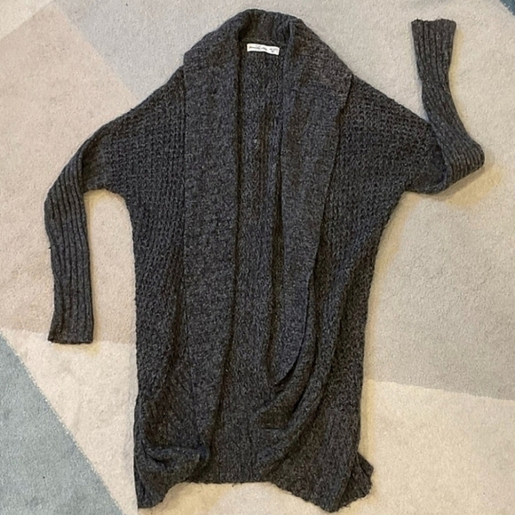 (donated) ABERCROMBIE & FITCH Long Cardigan (One Size) - Picture 3 of 3